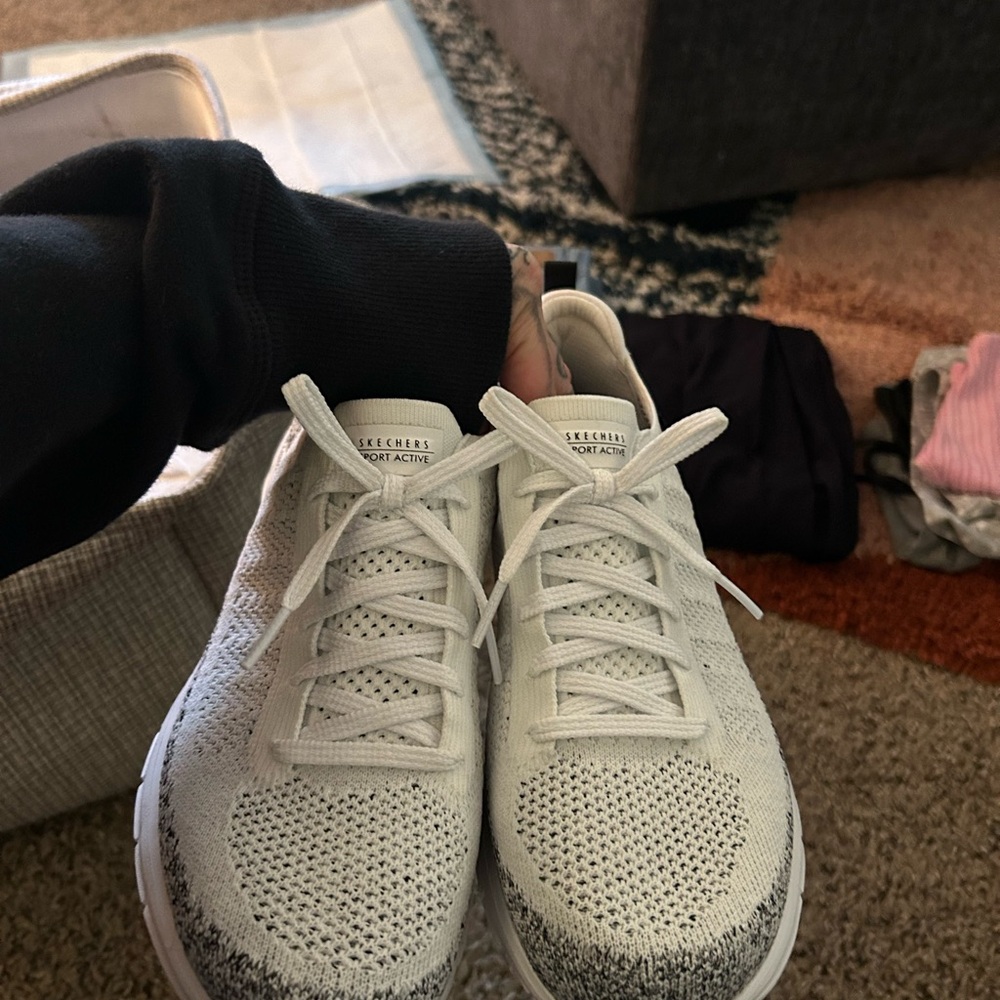 Skechers White Athletic Shoes